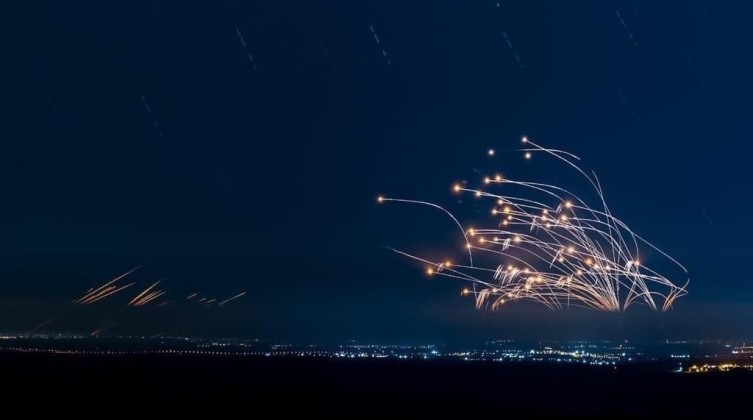 صواريخ