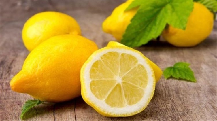 أسباب مهمة تجعلك تشرب عصير الليمون بكثرة