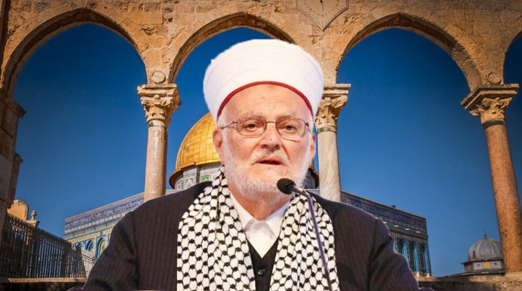 مفتي القدس: نزع أساسات الحائط الغربي للأقصى تدمير للآثار الإسلامية