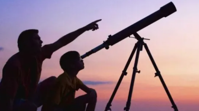 تحري الهلال