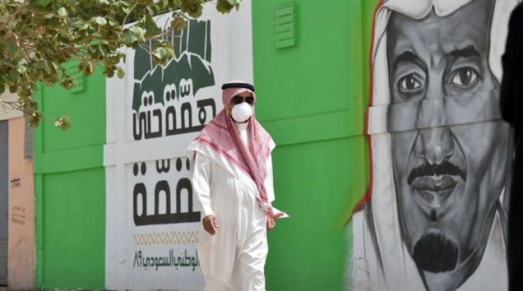 السعودية:  تسجيل 734 حالة إصابة جديدة بفيروس كورونا