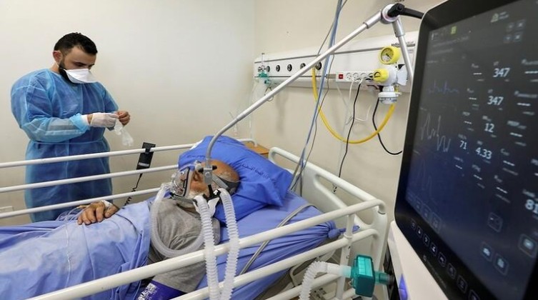 بالفيديو: د.عوض يكشف اخر مستجدات وتأثير الحالة الوبائية على المرضى في قطاع غزة