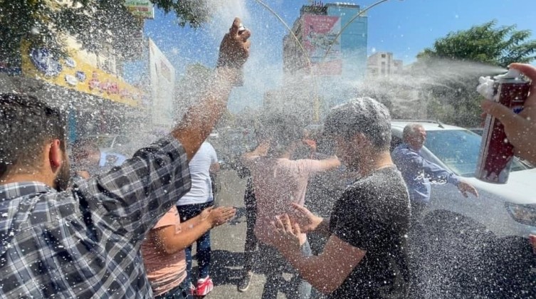 فصائل فلسطينية تهنئ الناجحين في الثانوية العامة 2022