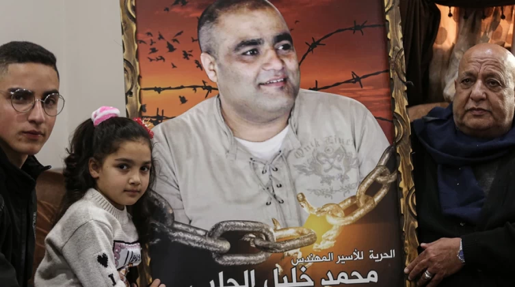 إسرائيل: النيابة تطلب الحكم على الأسير محمد الحلبي بالسّجن 16 عامًا