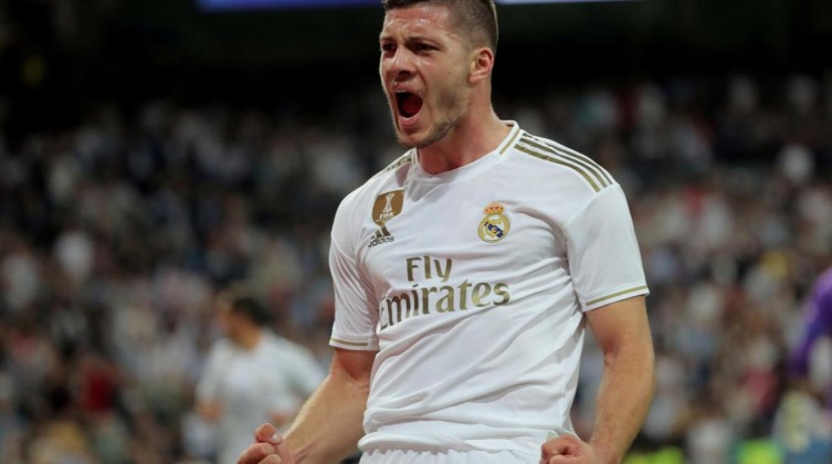 فيورنتينا يتوصل إلى اتفاق لضم مهاجم ريال مدريد