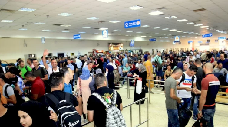 مدير شرطة معبر الكرامة يُطالب المواطنين بتجنب السفر يوم الأحد المقبل