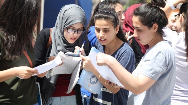 "التربية والتعليم" سنعلن غداً عن موعد نتائج الثانوية العامة التوجيهي في فلسطين