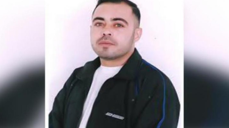 الاحتلال ينقل الأسير محمود السراحنة إلى العزل الإنفرادي