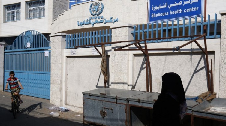 "الأونروا" تقوم بالمراجعة والرد على المزاعم حيال مواد الوكالة التعليمية