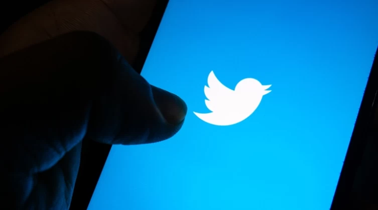 "تويتر" يعلن عن ميزة اقتطاع المقاطع الصوتية