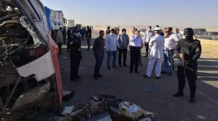 مصر: مصرع 22 شخصا وإصابة العشرات في حادث مروري مروّع