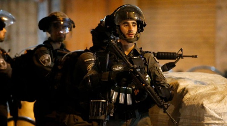 إصابة فلسطيني برصاص قوات الاحتلال جنوب نابلس