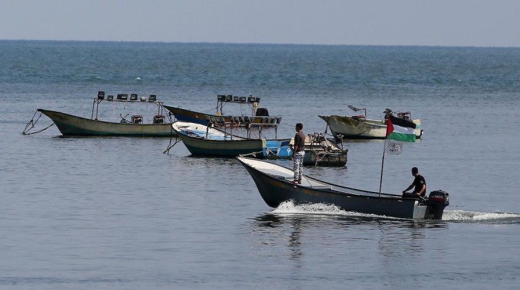 اغلاق البحر أمام الصيادين خلال عيد الاضحى