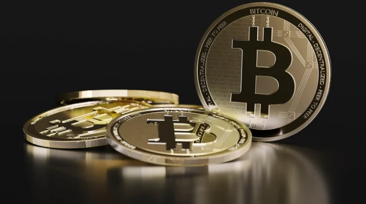 بيتكوين تتعافى مجدداً