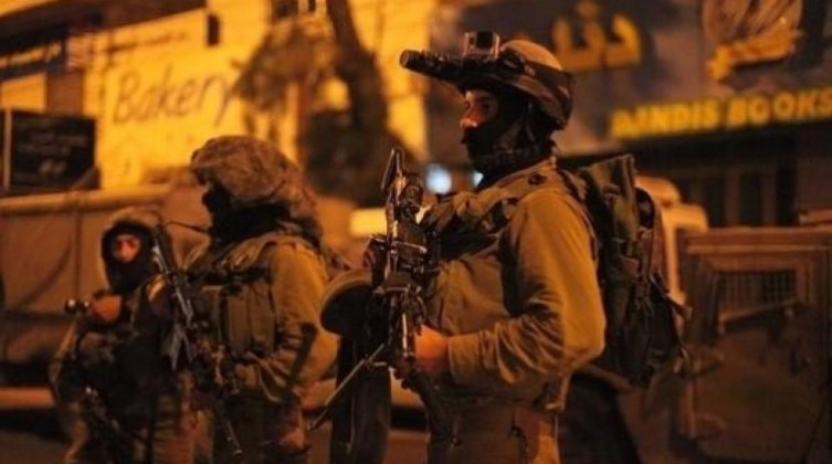 الاحتلال يأخذ مقاسات مدخل "كفر راعي" تمهيدًا لهدمه