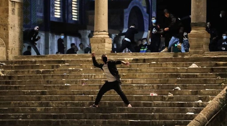 القدس المحتلة: دعوات لمواصلة الرباط والاحتشاد في الأقصى