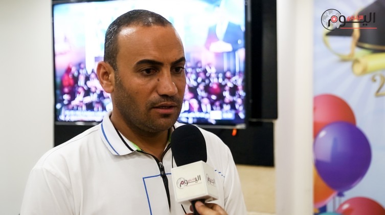 بالفيديو: محلل اقتصادي "لليوم الإخبـاري" زيادة عدد التصاريح يساهم في انتعاش الوضع الاقتصادي بغزة