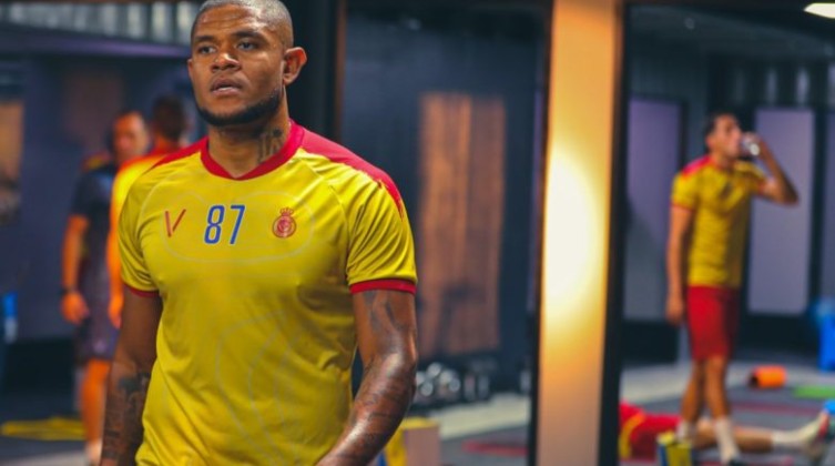 إدارة نادي النصر تحسم مصير البرازيلي أنسيلمو