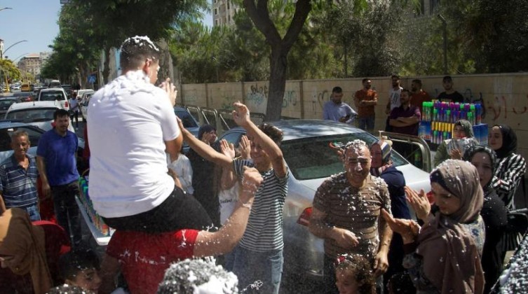 بالأسماء// أبناء الشهداء والأسرى يحققون تفوقًا متميزًا بـ "الثانوية العامة"