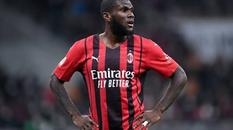 برشلونة يعلن رسمياً التعاقد مع كيسي