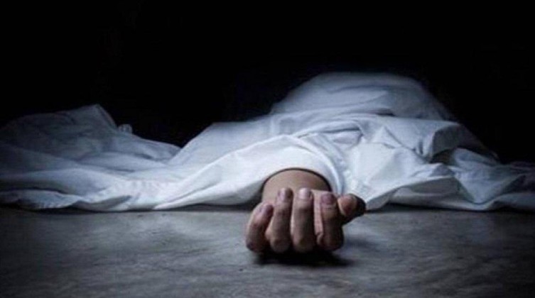 مقتل سيدة على يد زوجها طعنا في مستشفى البشير بالأردن