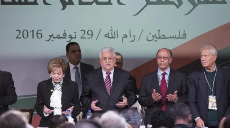 حلس: انعقاد المؤتمر الثامن قرار لا رجعة فيه سيكون في وقت قريب جداً.