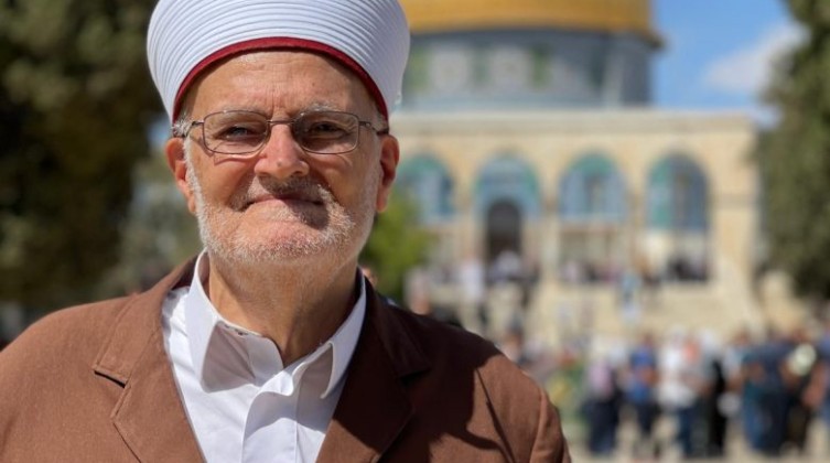 صبري: اقتحام المستوطنين من باب الأسباط تجاوز لكل الخطوط الحمراء