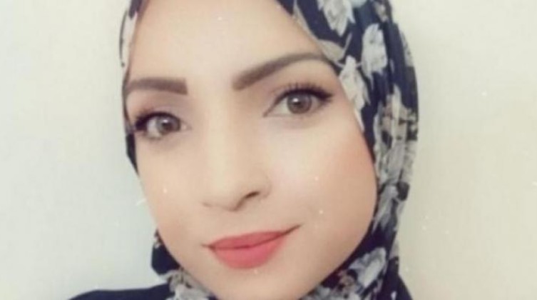الفلسطينيون يشيعون جثمان الشهيدة مي عفانة في القدس