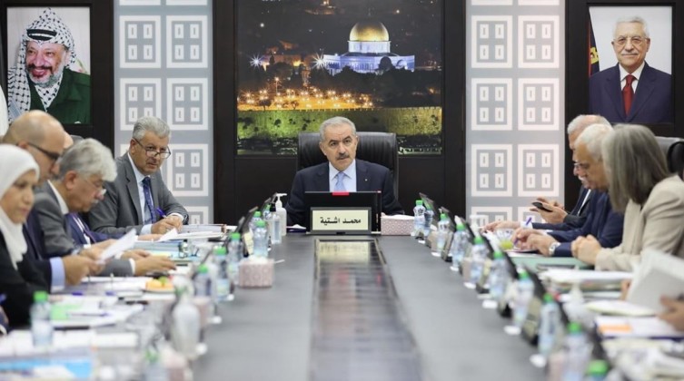 مجلس الوزراء الفلسطيني: سننشئ محطات لتخزين الوقود وصوامع للقمح ومشاريع للطاقة الشمسية
