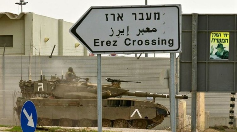 الاحتلال يمنع أهالي أسرى غزة من زيارة أبنائهم