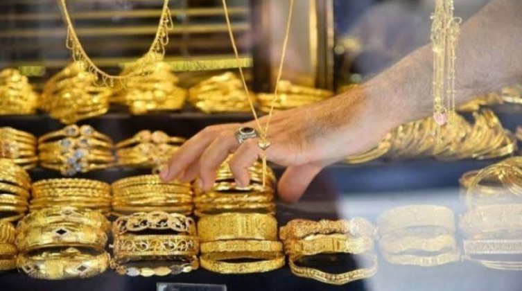 مشروع قانون في دولة عربية يسجن الزوج 3 سنوات إذا باع ذهب زوجته!