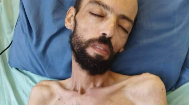 مرصد لحقوق الإنسان: احتجاز الأسير خليل عواودة يعني الحكم عليه بالإعدام البطيء