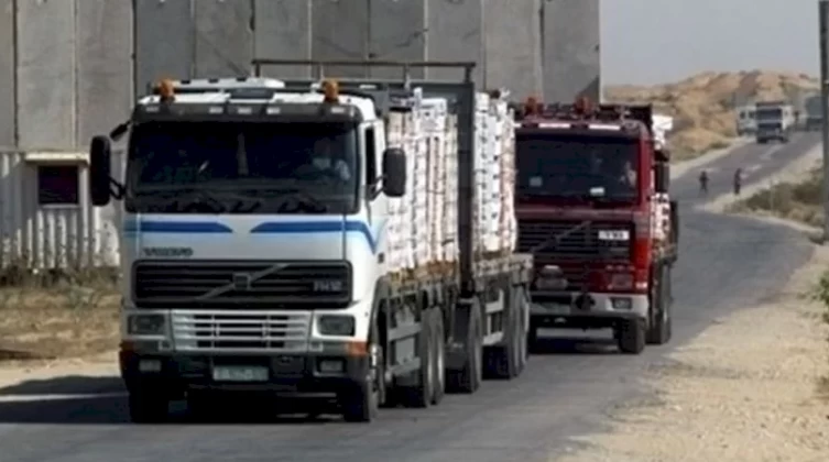 "طوباس": مجلس المستوطنات يستولى على شاحنتين في الرأس الأحمر
