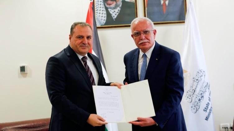 المالكي يتسلّم أوراق اعتماد سفير المملكة الأردنية لدى فلسطين