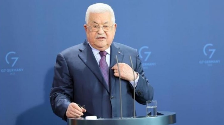 الرئيس عباس: فلسطين تدعم أمن واستقرار العراق