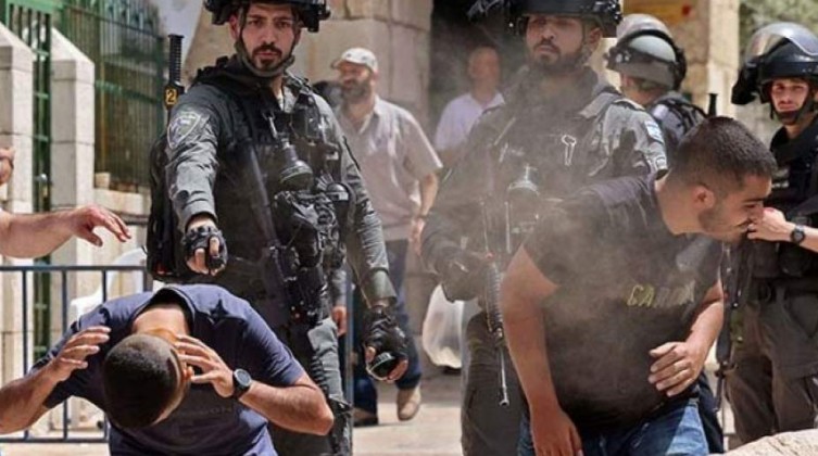 قوات الاحتلال تقتحم قرية بيت دقو في القدس