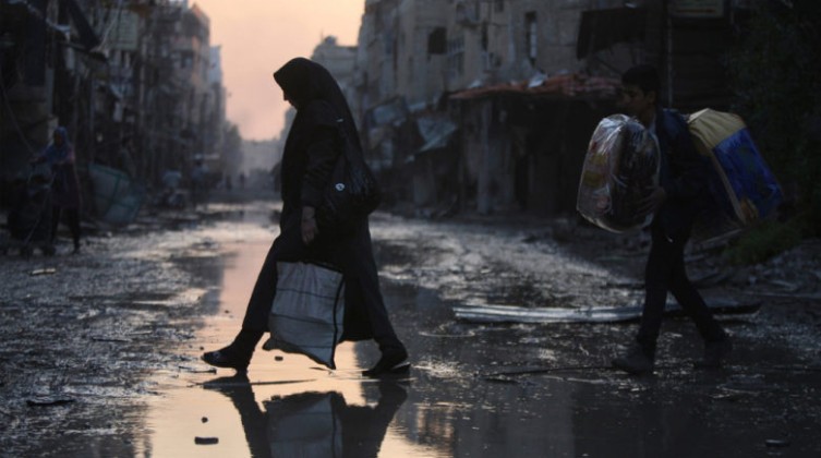 سوريا: موافقات أمنية لعودة 200 عائلة فلسطينية للحجر الأسود
