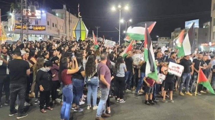 تنظيم وقفة ضد مخطط للاستيلاء على أراض جديدة-المكر