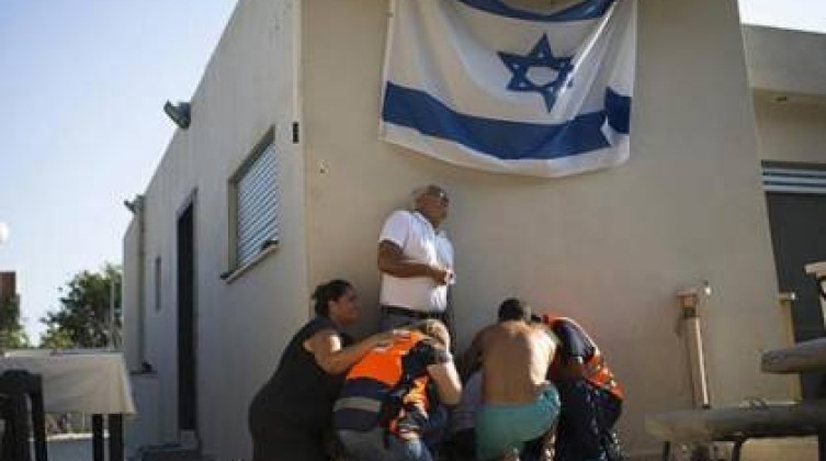معاريف: نقل سبعة مستوطنين إلى مستشفى بارزيلاي في عسقلان