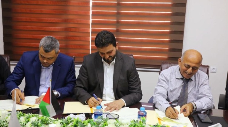 كهرباء غزة واتحاد البلديات والحكم المحلي يوقعون مذكرة تفاهم متبادلة