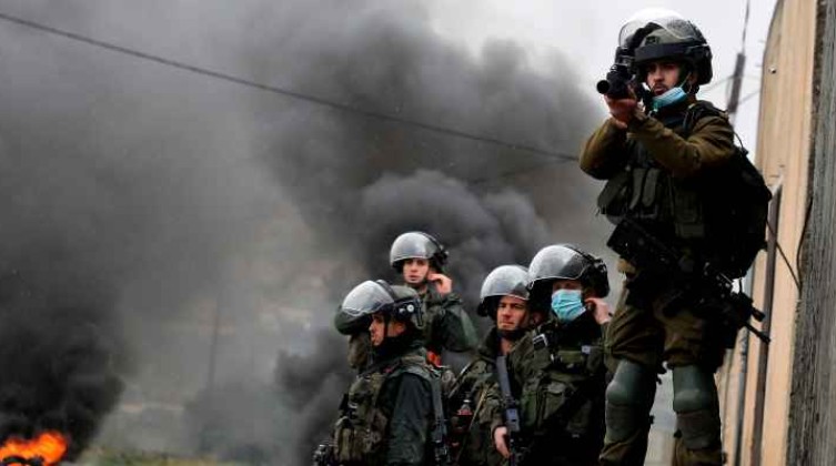 أبو ردينة: إذا استمر العدوان الاسرائيلي سيشعل المنطقة