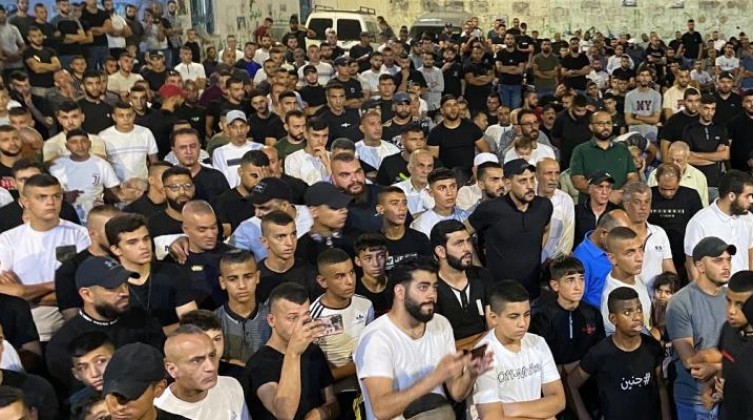 تنظيم مهرجان تأبين لـ 6 شهداء في مخيم جنين