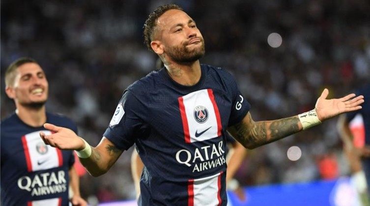 نيمار يقود باريس سان جيرمان للفوز على مونبلييه في الدوري الفرنسي