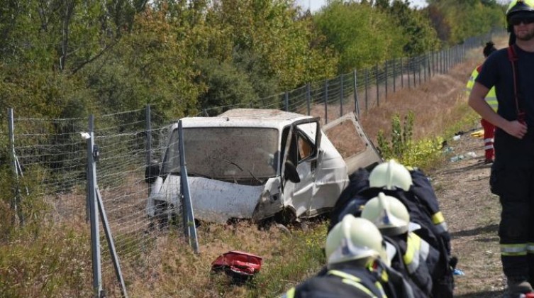 مقتل ثلاثة مهاجرين إثر مطاردة الشرطة لشاحنة بالنمسا