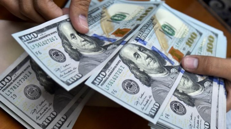 البدء في صرف المنحة القطرية عن شهر أغسطس