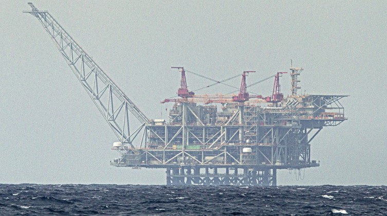 مع قرب الاتفاق مع لبنان.. إسرائيل تؤجل تشغيل حقل "كاريش"