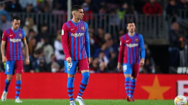 قائمة برشلونة أمام ريال سوسيداد في الدوري الإسباني