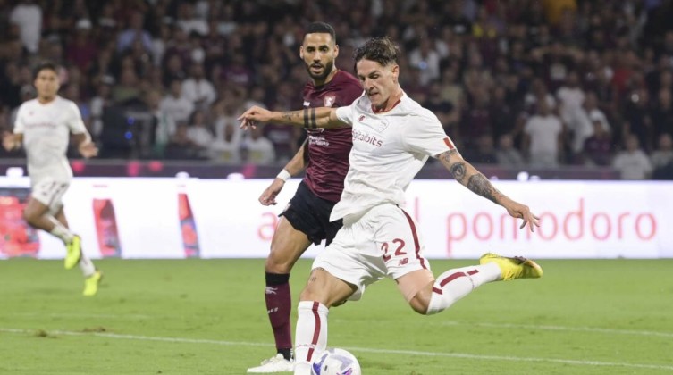 روما يحقق فوزًا صعبًا على ساليرنيتانا في الدوري الإيطالي