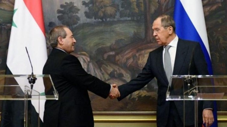 الخارجية الروسية تُدين الهجمات الإسرائيلية على سورية