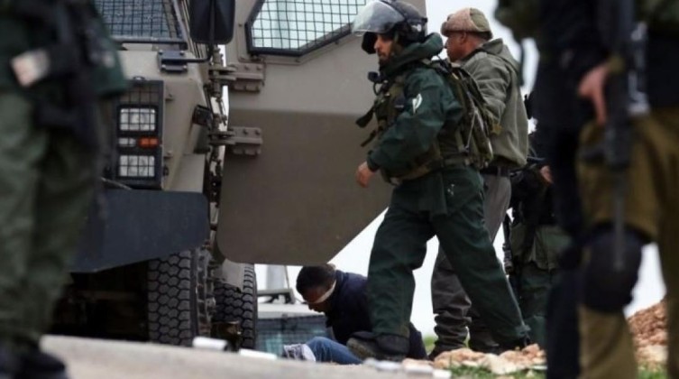 بالأسماء: الاحتلال يشن حملة اعتقالات واسعة في الضفة والقدس
